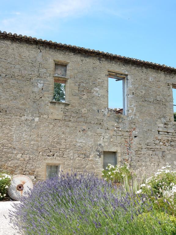 Blanche Fleur Hotel Châteauneuf-de-Gadagne Eksteriør billede